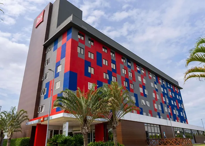 Ibis Porto Alegre Assis Brasil Hotel